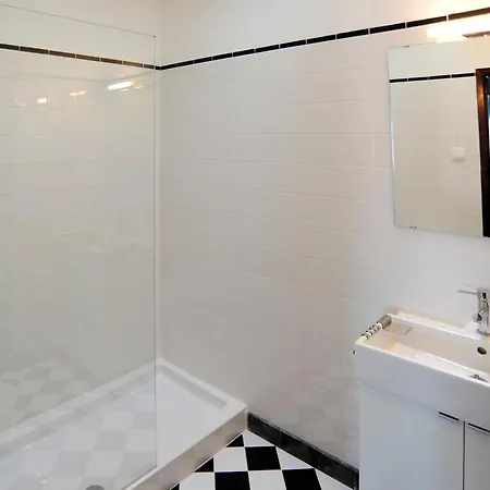 Apartmán Omega White *